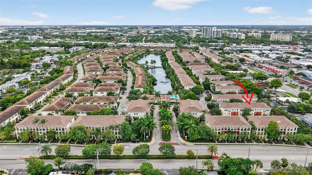 617 SW 1st Ave, Pompano Beach, FL 33060