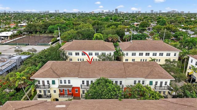 617 SW 1st Ave, Pompano Beach, FL 33060