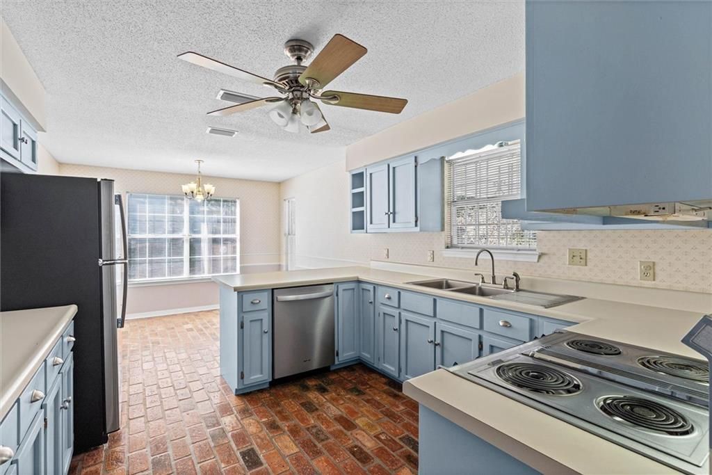 6104 Scenic West Drive, Mobile, AL 36693 — photo 4