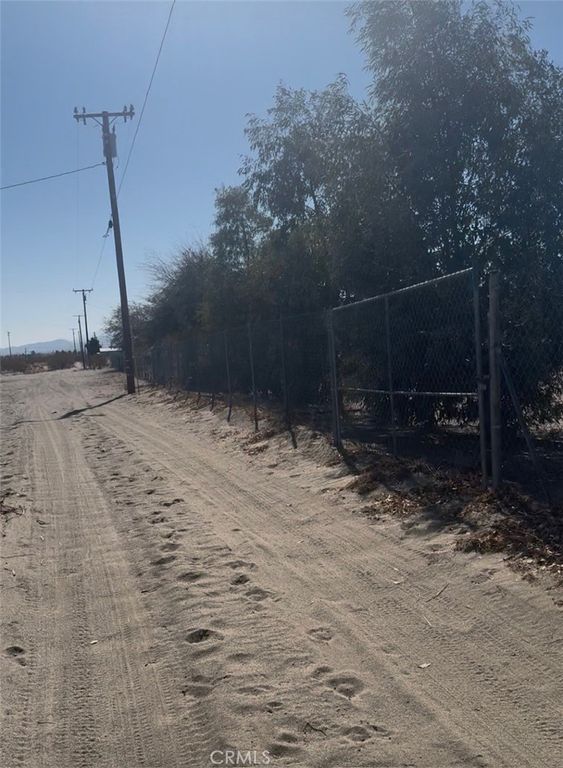 0 Monte Vista, Phelan, CA 92371