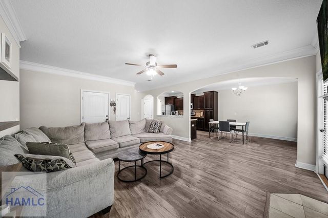 212 Fairview Drive NE, Ludowici, GA 31316