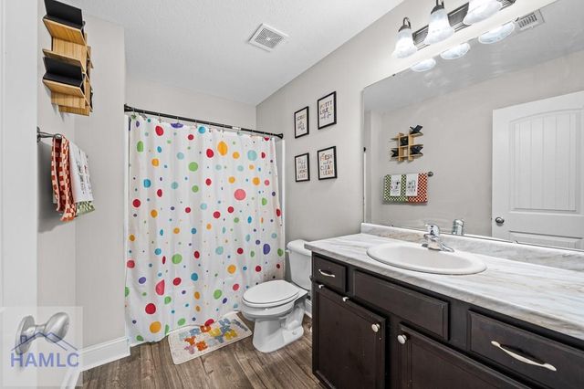 212 Fairview Drive NE, Ludowici, GA 31316