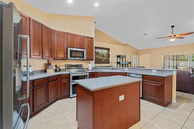 113 BLACKSTONE CREEK ROAD, Groveland, FL 34736