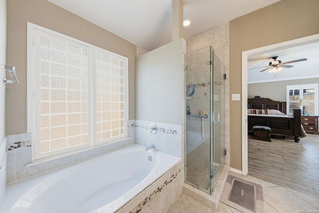 213 Bending Oak, New Braunfels, TX 78132