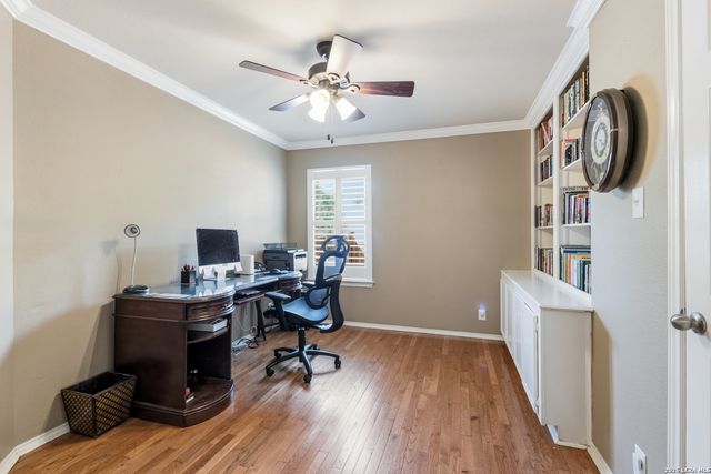 213 Bending Oak, New Braunfels, TX 78132