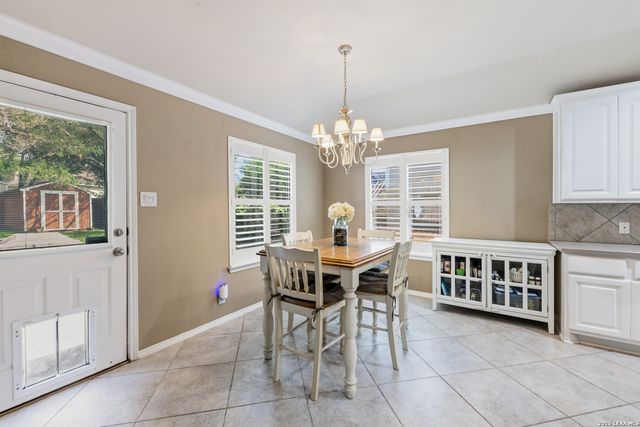 213 Bending Oak, New Braunfels, TX 78132