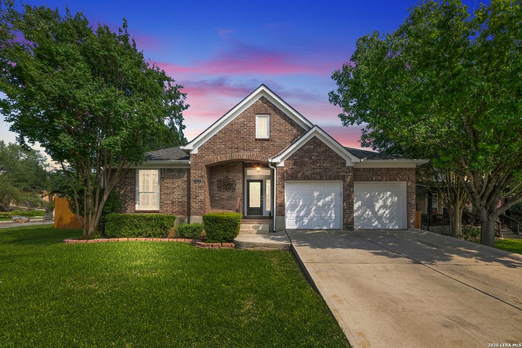 213 Bending Oak, New Braunfels, TX 78132