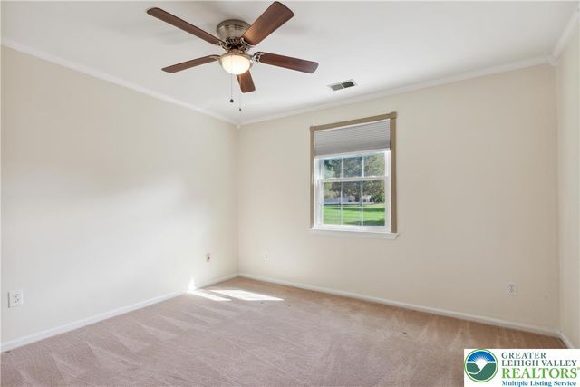 110 Drift Court B, Bethlehem Twp, PA 18020