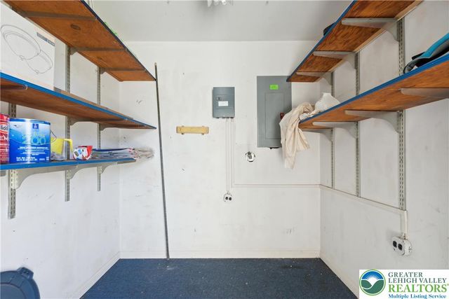 110 Drift Court B, Bethlehem Twp, PA 18020