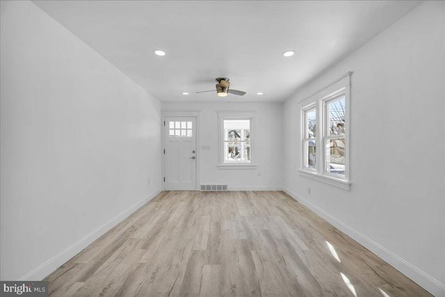 1415 PILGRIM AVE, West Deptford, NJ 08096