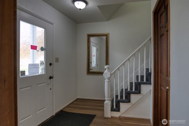 208 N H Street, Aberdeen, WA 98520