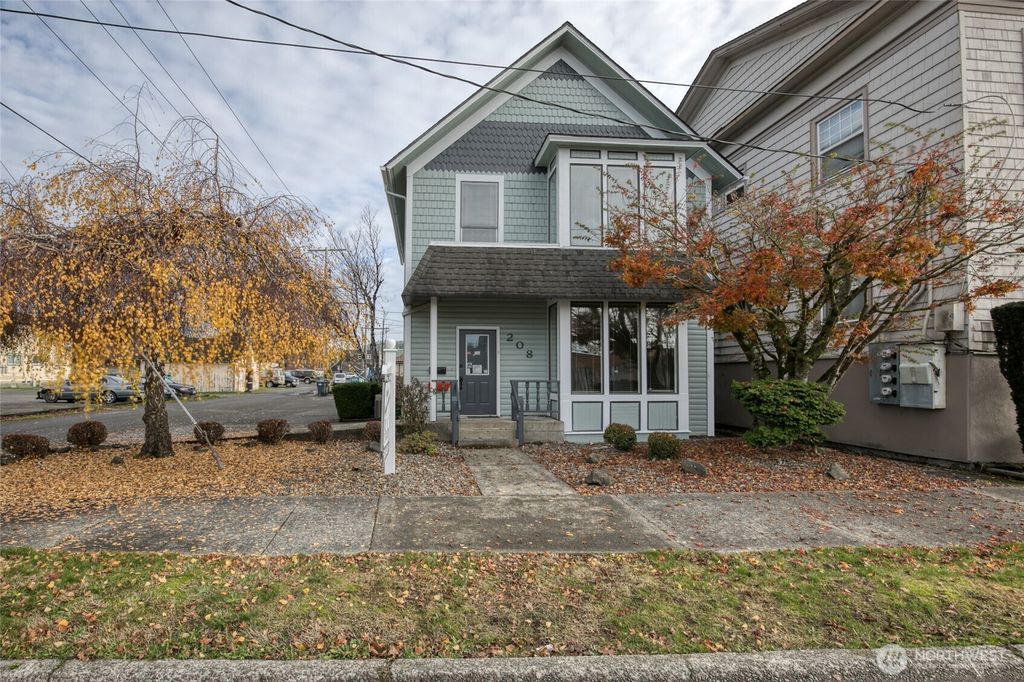 208 N H Street, Aberdeen, WA 98520