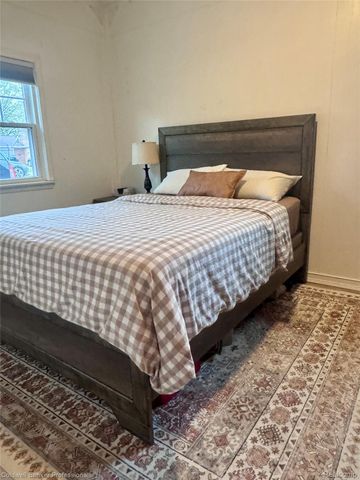 33103 Edgegrove, Fraser, MI 48026