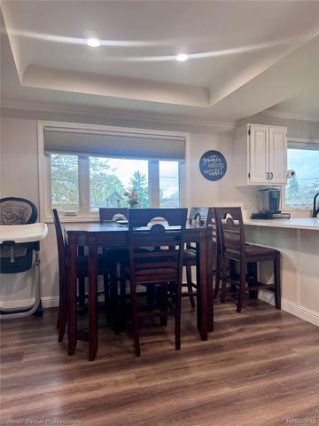 33103 Edgegrove, Fraser, MI 48026