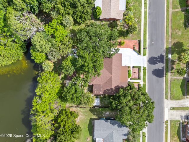 609 Manor Place, West Melbourne, FL 32904