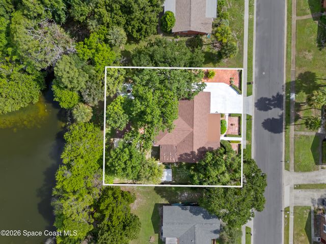 609 Manor Place, West Melbourne, FL 32904