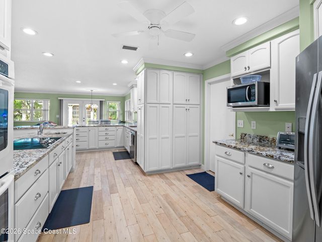 609 Manor Place, West Melbourne, FL 32904