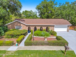 609 Manor Place, West Melbourne, FL 32904