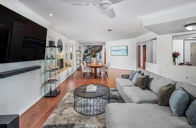 7351 Alicante Road, Carlsbad, CA 92009