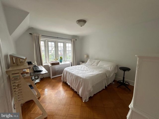 163 STONEWAY LN, Bala Cynwyd, PA 19004