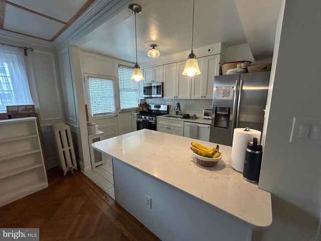 163 STONEWAY LN, Bala Cynwyd, PA 19004