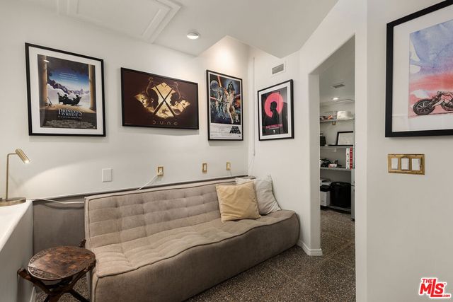 12317 Rochedale Lane, Los Angeles, CA 90049