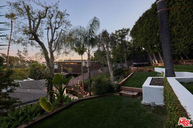12317 Rochedale Lane, Los Angeles, CA 90049