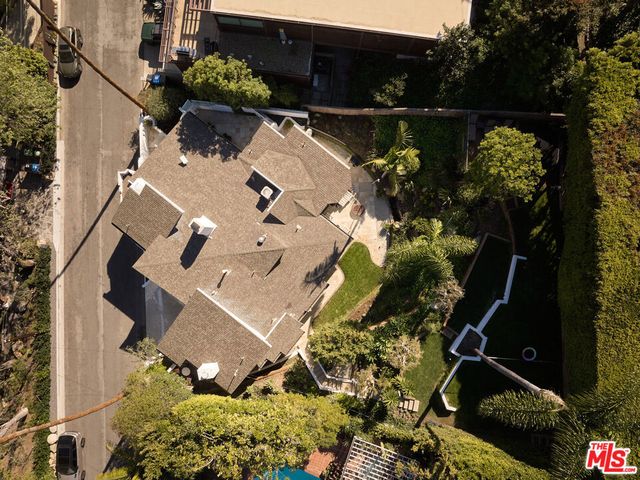 12317 Rochedale Lane, Los Angeles, CA 90049