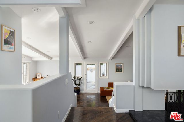 12317 Rochedale Lane, Los Angeles, CA 90049