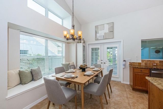 5119 21ST AVENUE N, St Petersburg, FL 33710