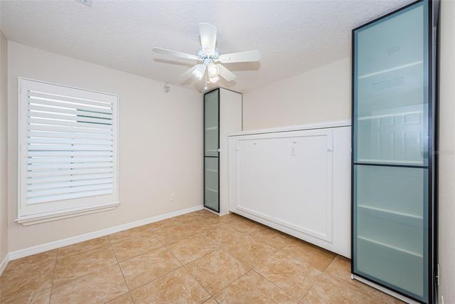 5119 21ST AVENUE N, St Petersburg, FL 33710