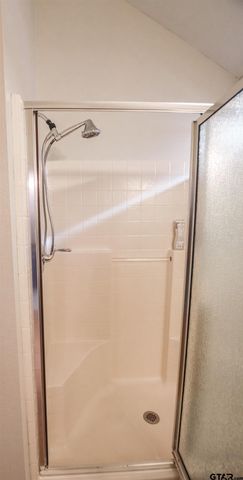 610 Winding Brook Ln, Tyler, TX 75703