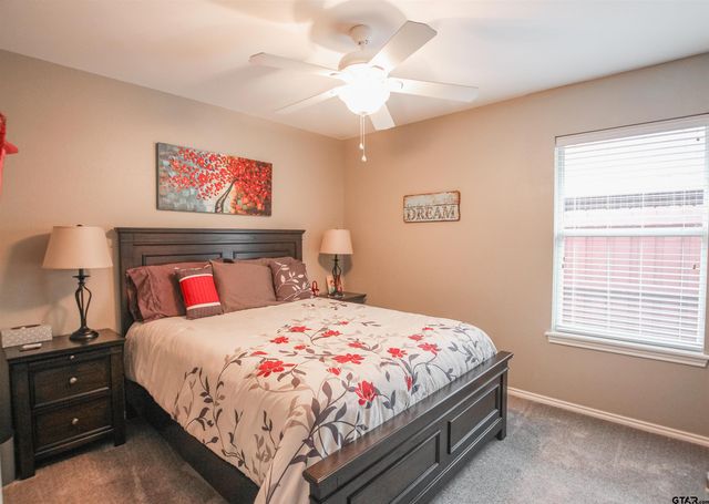 610 Winding Brook Ln, Tyler, TX 75703