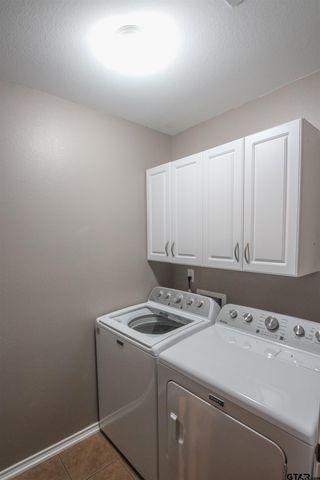610 Winding Brook Ln, Tyler, TX 75703