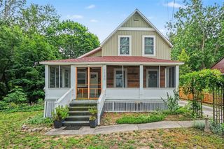 1130 S Shore Drive, Holland, MI 49423