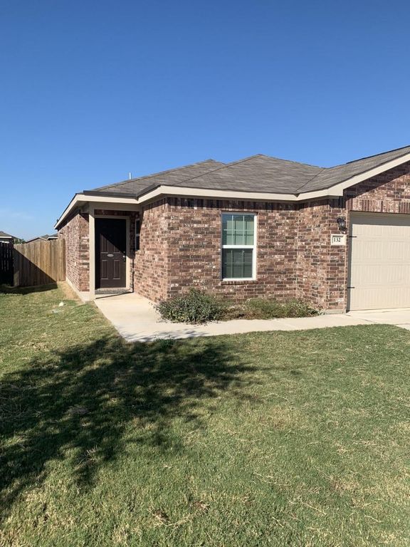 132 Proclamation Ave, Liberty Hill, TX 78642