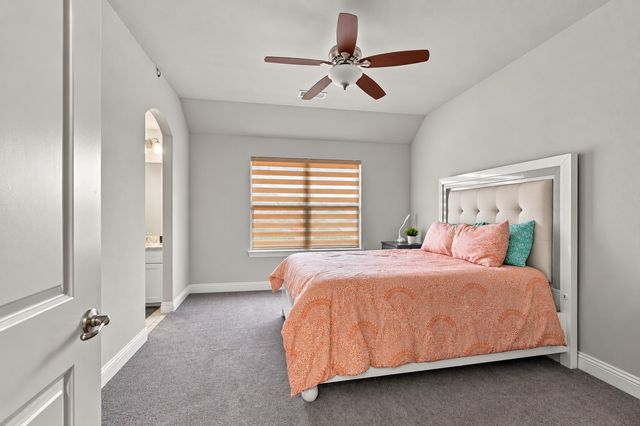 7211 Arches Avenue, Irving, TX 75063