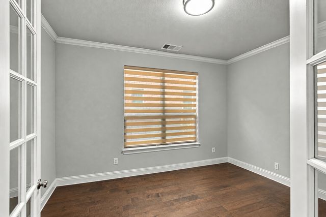 7211 Arches Avenue, Irving, TX 75063