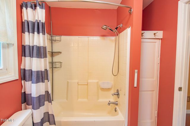 130 Humphreys Drive, Telford, TN 37690