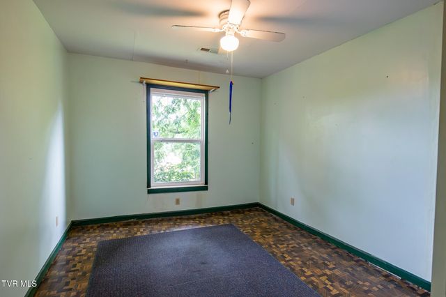 130 Humphreys Drive, Telford, TN 37690