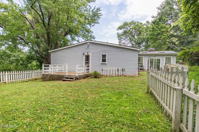 130 Humphreys Drive, Telford, TN 37690