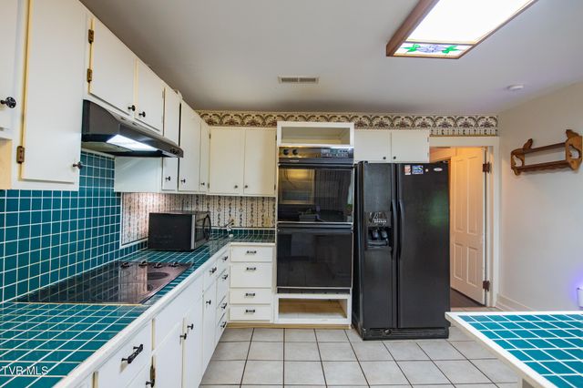 130 Humphreys Drive, Telford, TN 37690