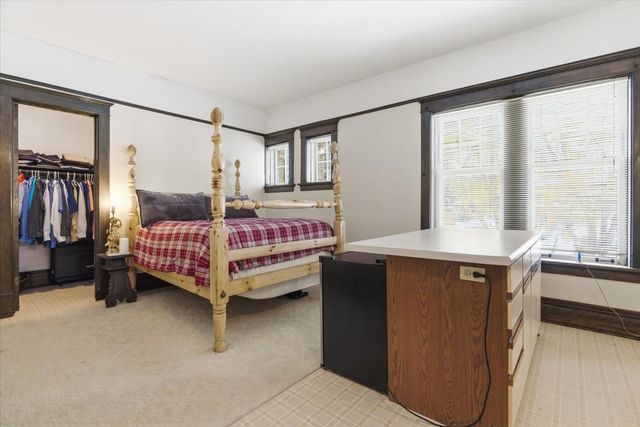 2716 Bethel Boulevard, Zion, IL 60099