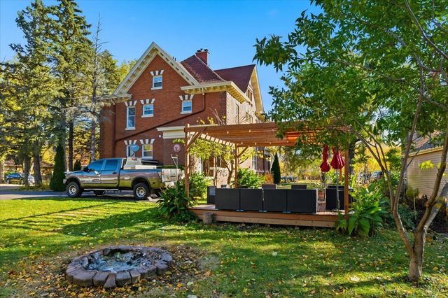 2716 Bethel Boulevard, Zion, IL 60099