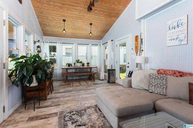 116 LEISURE ISLAND ROAD, Vincent, AL 35178