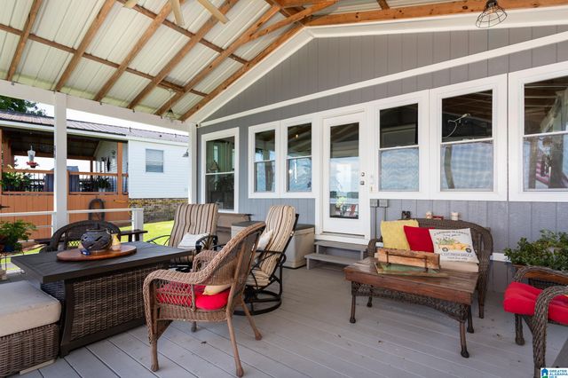 116 LEISURE ISLAND ROAD, Vincent, AL 35178
