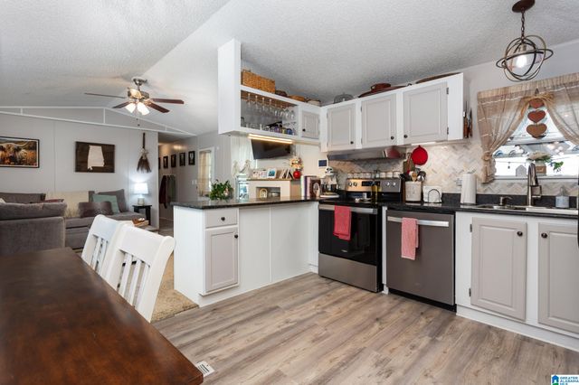 116 LEISURE ISLAND ROAD, Vincent, AL 35178