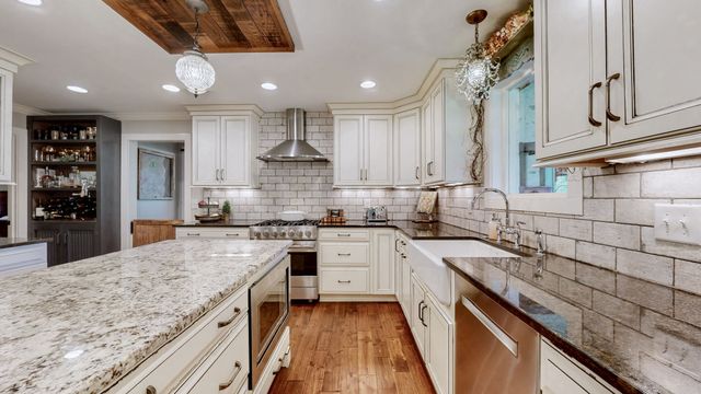 1496 Coleman Rd, Franklin, TN 37064