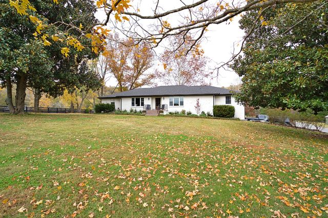 1496 Coleman Rd, Franklin, TN 37064