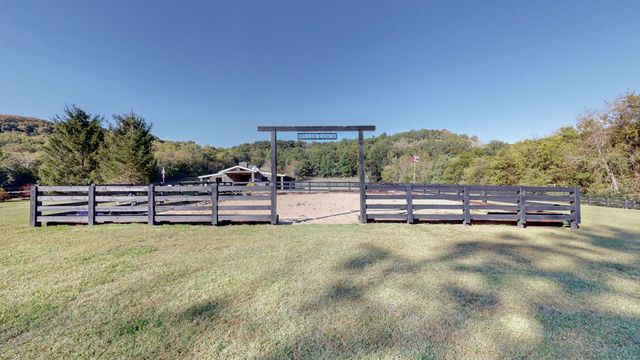 1496 Coleman Rd, Franklin, TN 37064